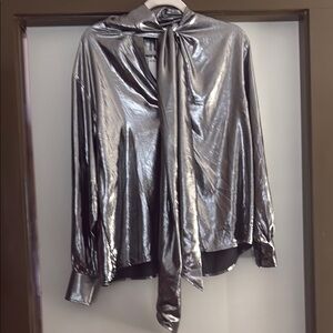 *NWT* Mango Metallic Silver Women's Bow tie Top